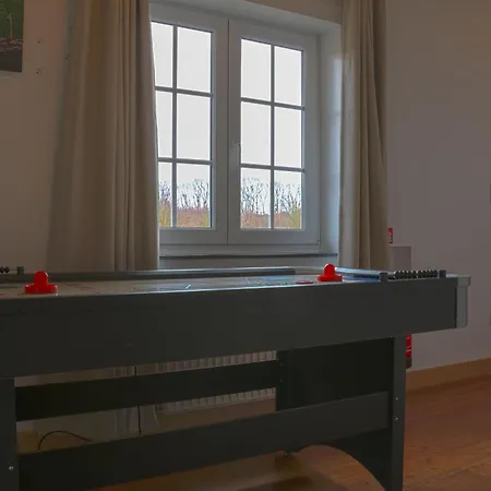 Geraeumiges Fuer 8 Personen